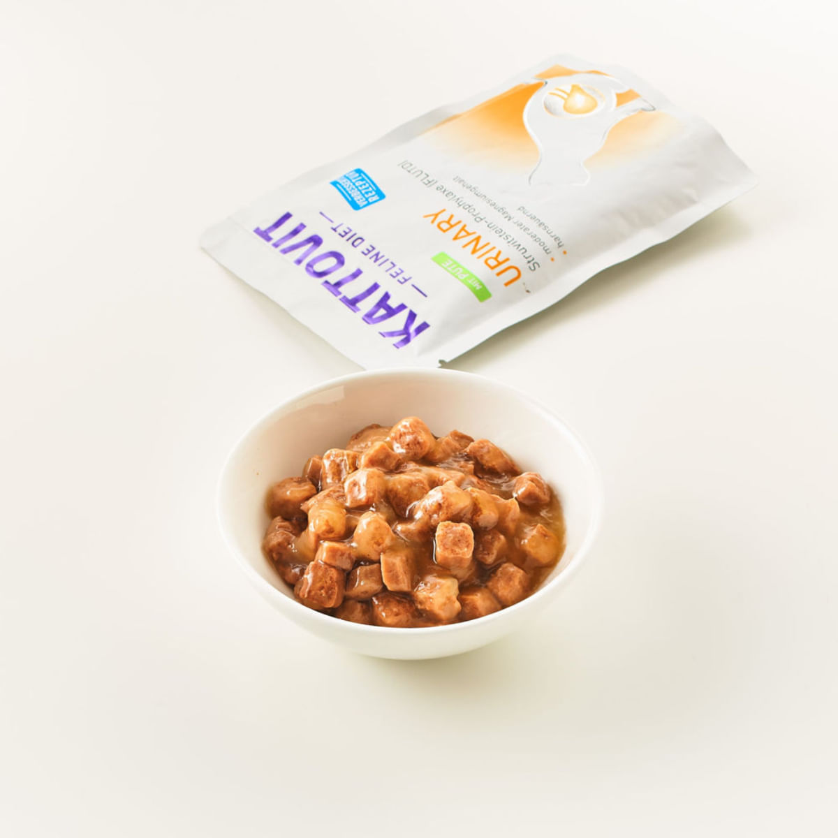 KATTOVIT Urinary, Curcan, dietă veterinară, plic hrană umedă pisici, sistem urinar, (în sos), bax, 85g x 24buc - poza 4