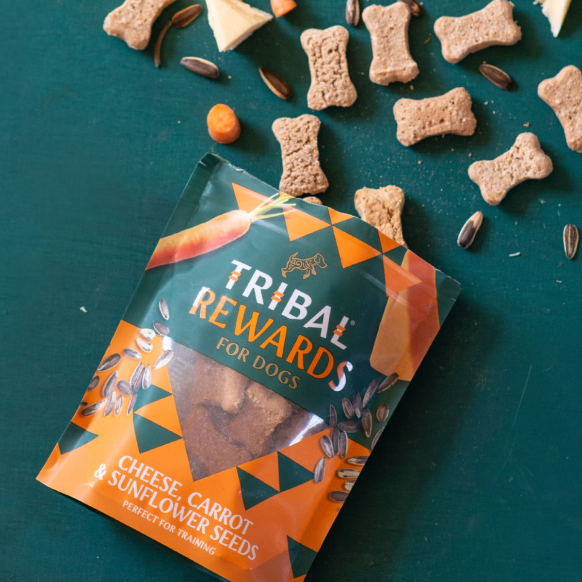 TRIBAL Rewards, XS-XL, Brânză și Morcov, punguță recompense funcționale câini, apetit capricios, 125g - poza 1
