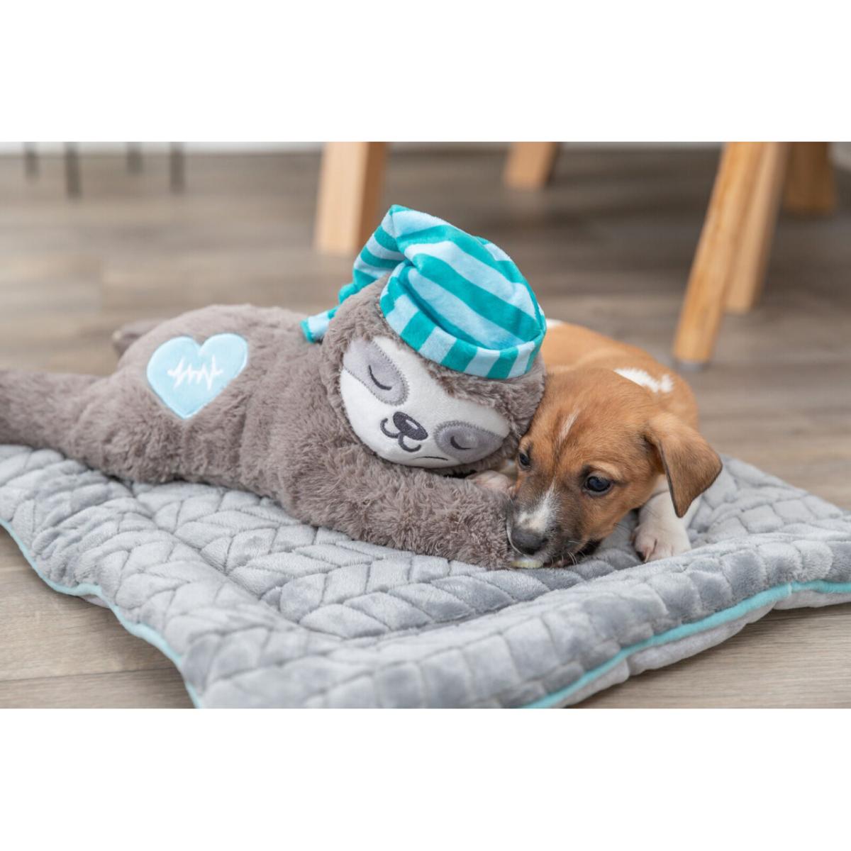 TRIXIE Leneș cu Simulator de Bătăi de Inimă, jucărie interactivă câini junior, cu sunet, pluș TRIXIE Leneș cu Simulator de Bătăi de Inimă, jucărie interactivă câini junior XS-XL, cu sunet, pluș, maro și albastru, 34cm - poza 5
